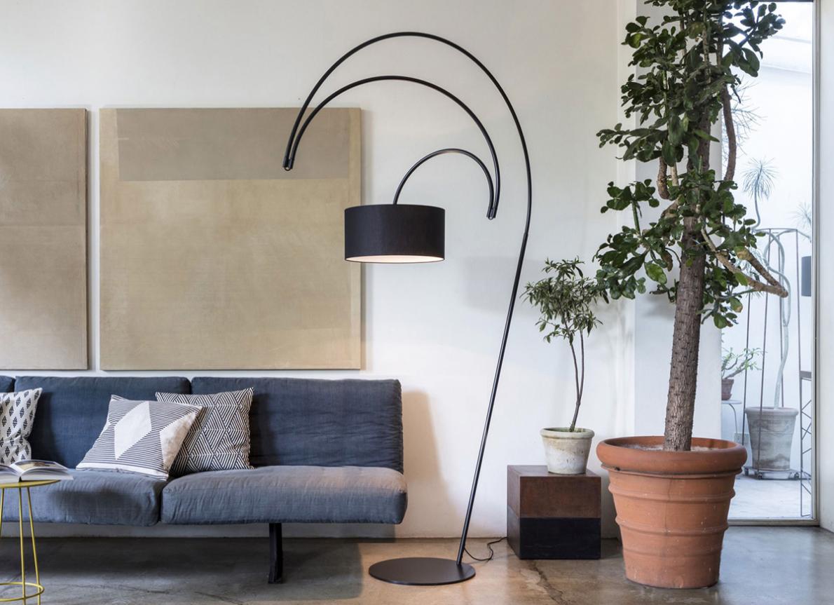 Several reasons to buy a floor lamp