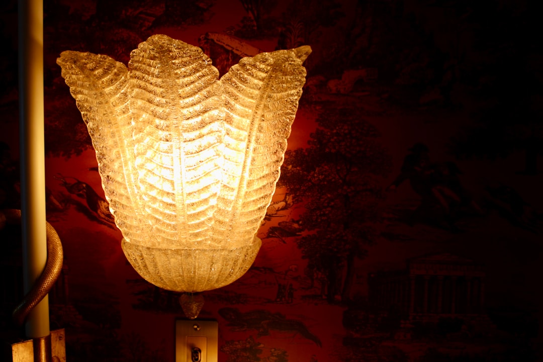 Photo Alabaster stone table lamps natural