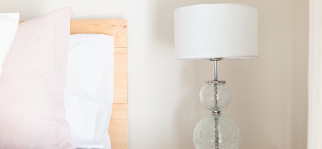 Photo Frosted glass table lamp