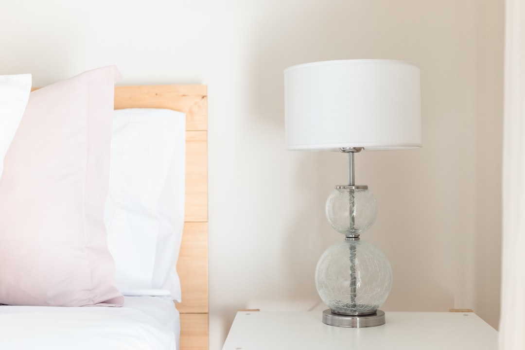 Photo Frosted glass table lamp